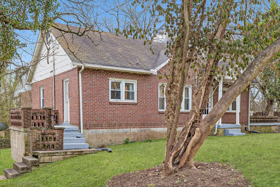 120 Dellway Dr, Nashville, TN 37207 - #2