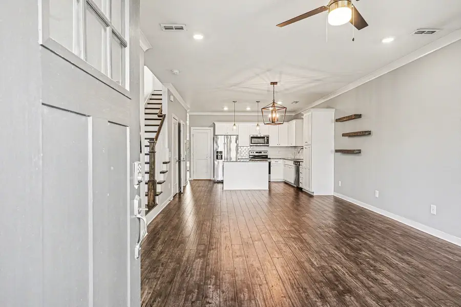 933 Ashland Place Dr, Nashville, TN 37218 - #3