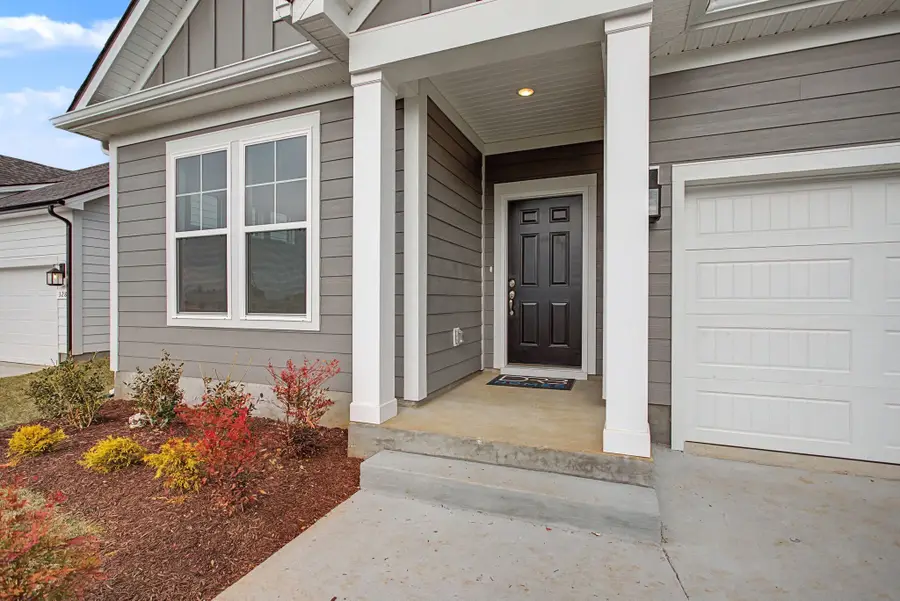 324 Black Bear Dr, Mount Pleasant, TN 38474 - #2