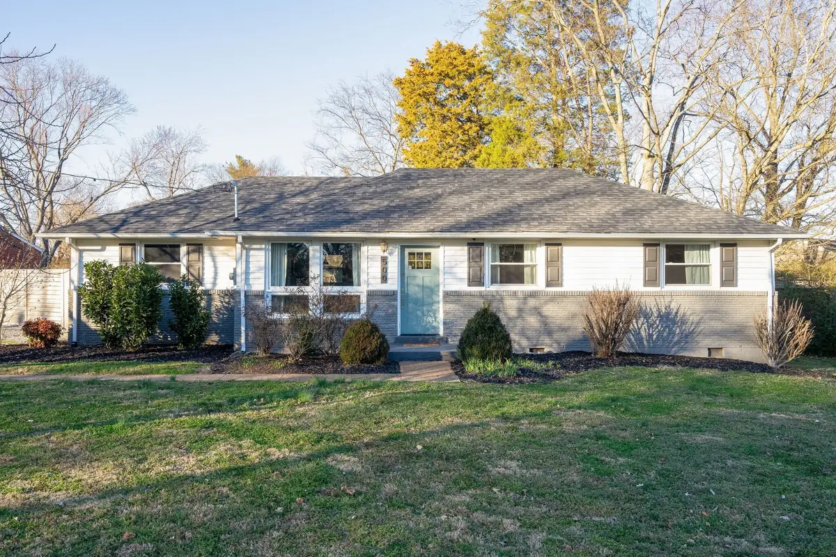 500 Whispering Hills Dr, Nashville, TN 37211 - Image #1