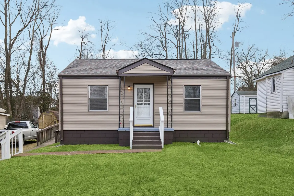 172 Hadley Dr, Clarksville, TN 37042 - #1