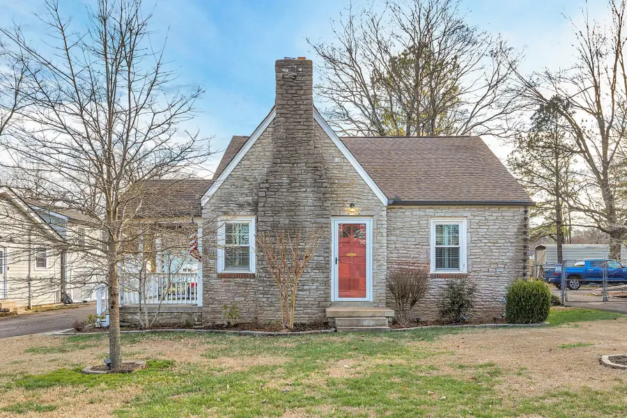 423 Battle Ave, Franklin, TN 37064 - #2