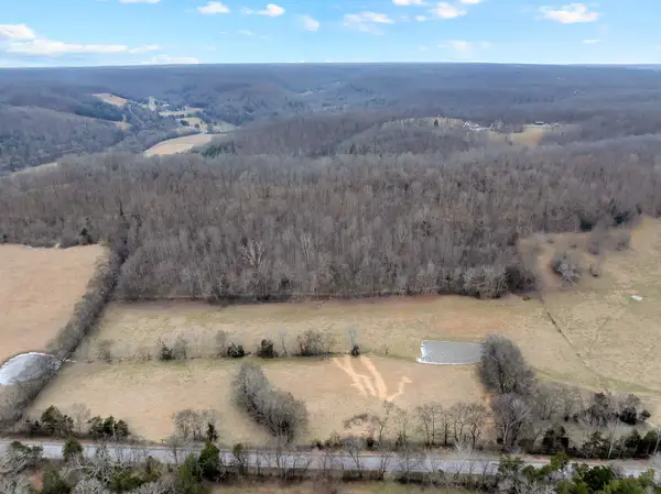 3 Normandy Rd, Normandy, TN 37360