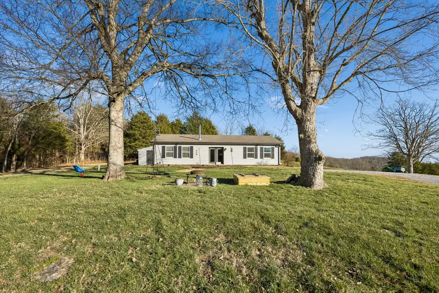 2370 Patton Hollow Rd, Watertown, TN 37184 - #2