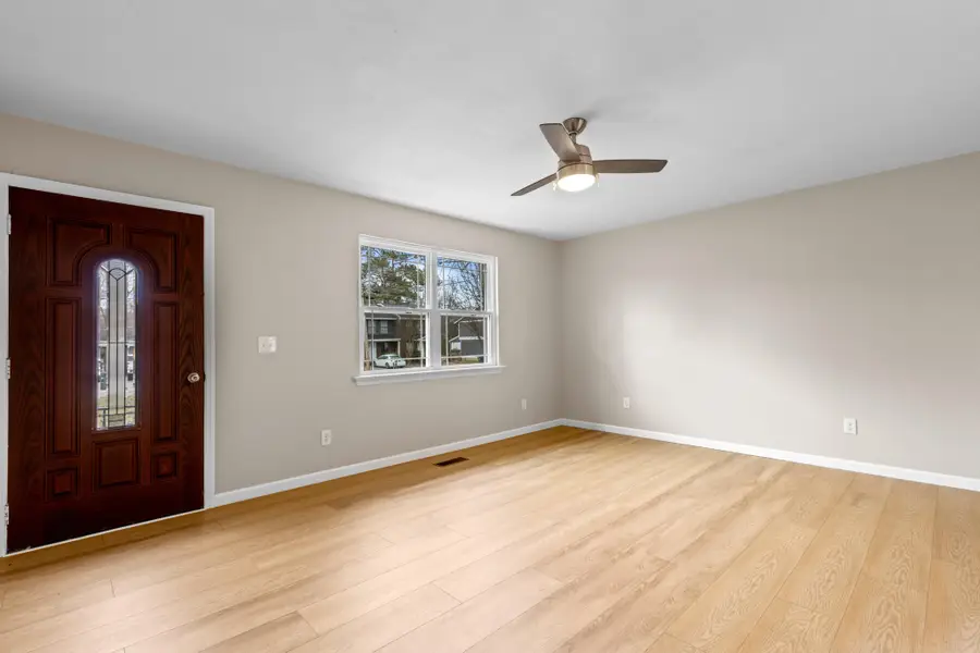 1114 Mcbrien Rd, Chattanooga, TN 37412 - Image #3