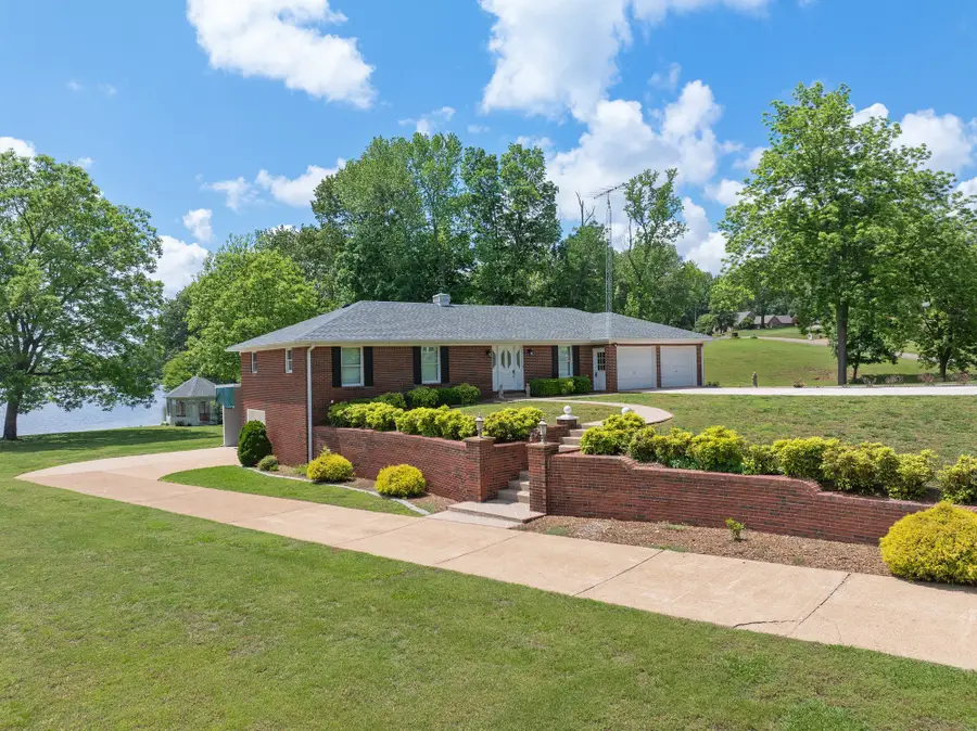 309 Asbury Rd, Camden, TN 38320 - #2