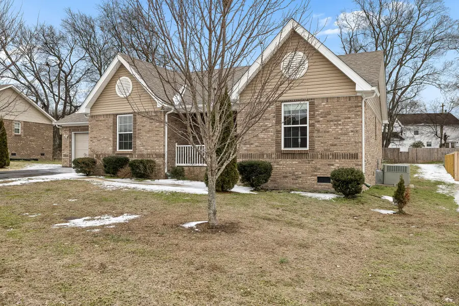 1909 Susan Rd, Columbia, TN 38401 - Image #2