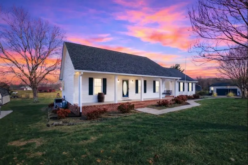 65 Twin Marys Dr, Tullahoma, TN 37388 - #2