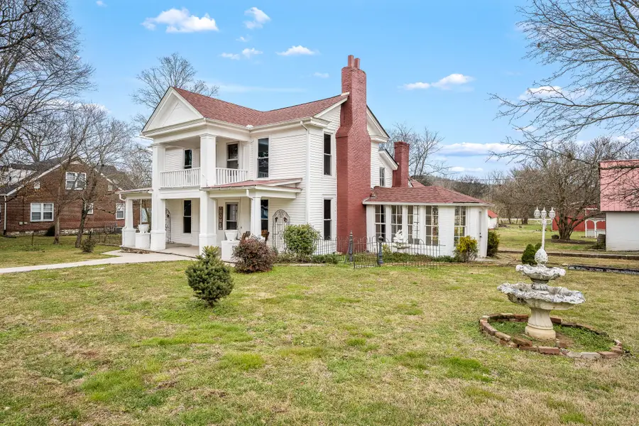 206 Russell St, Petersburg, TN 37144 - #2