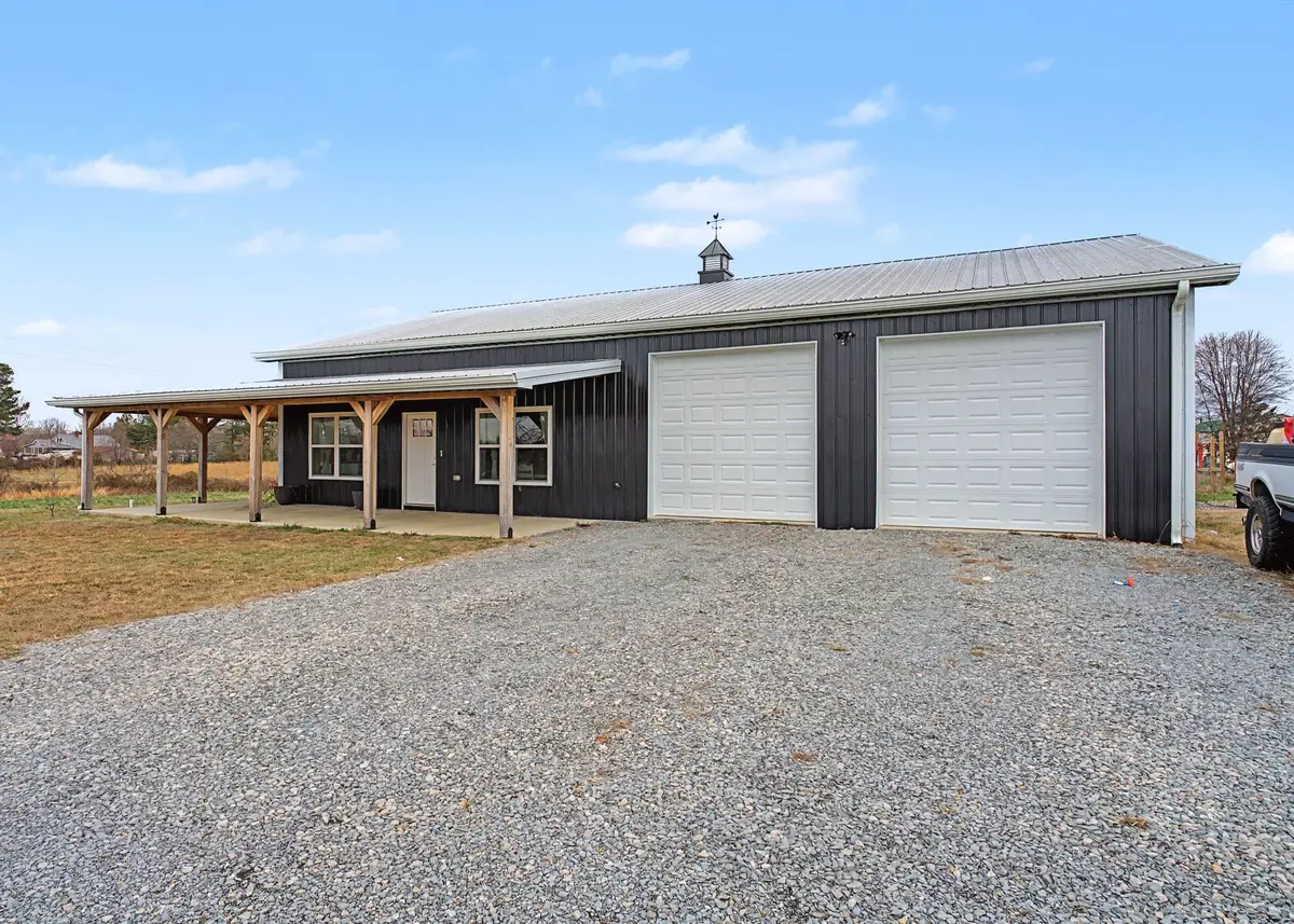 437 Colonial Rd, Hohenwald, TN 38462 - #1
