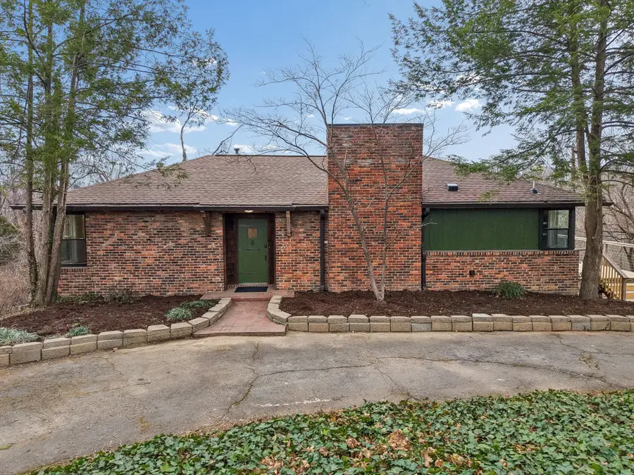 2224 Crestline Dr, Nashville, TN 37214 - Image #3