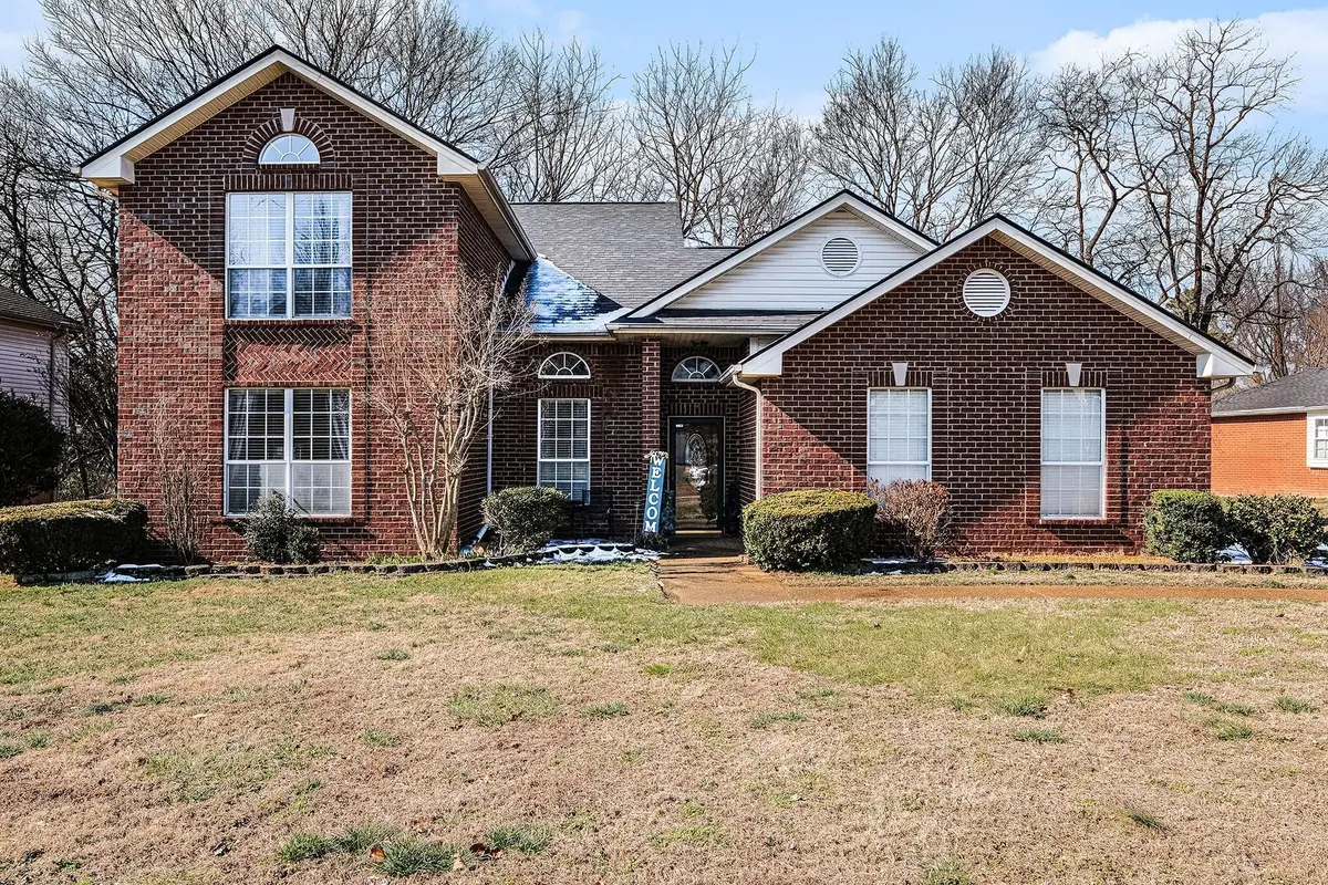 2934 Churchill Ln, Thompsons Station, TN 37179 - Image #1