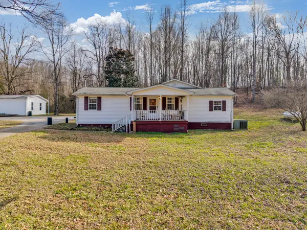 174 Copeland Rd, Sparta, TN 38583