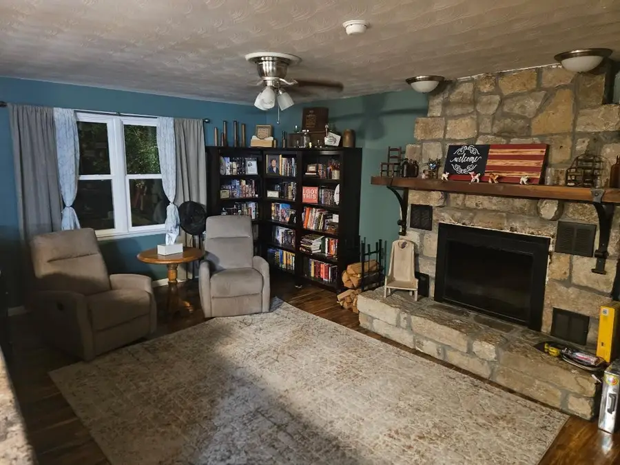 10819 Highway 13, Cumberland City, TN 37050 - #3