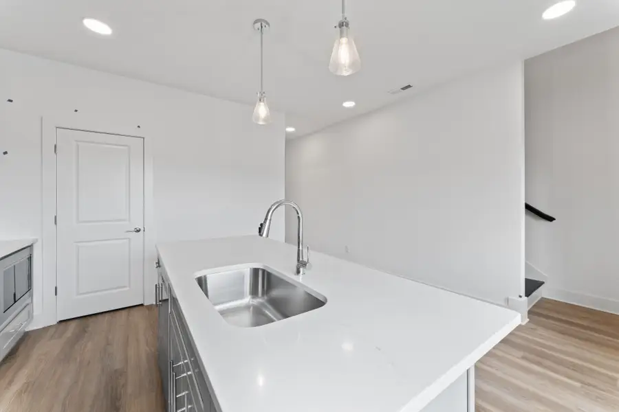 754 N Dupont Ave, Madison, TN 37115 - Image #3