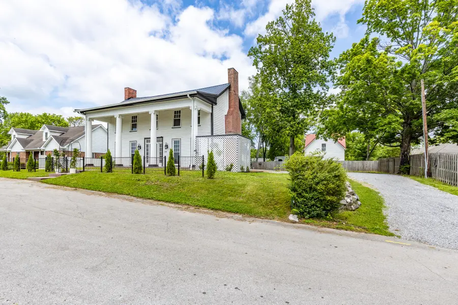 310 E Franklin St, Gallatin, TN 37066 - Image #3