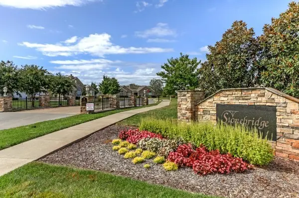 2211 Bridgeway St, Murfreesboro, TN 37128