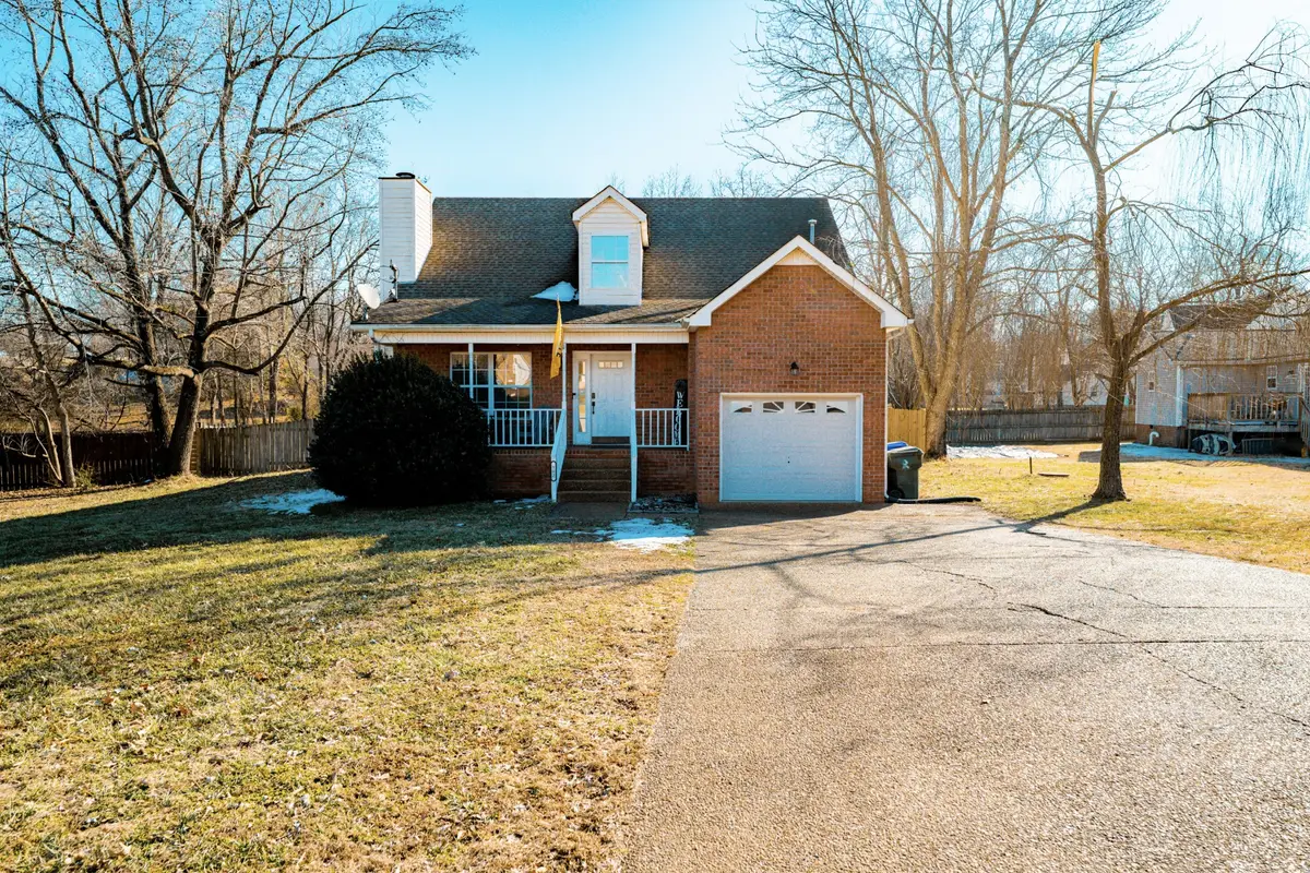 102 N Aztec Dr, White House, TN 37188 - #1