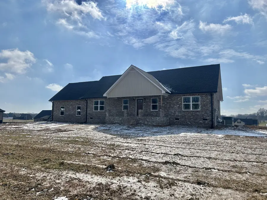 405 Randall Ln, Manchester, TN 37355 - #3