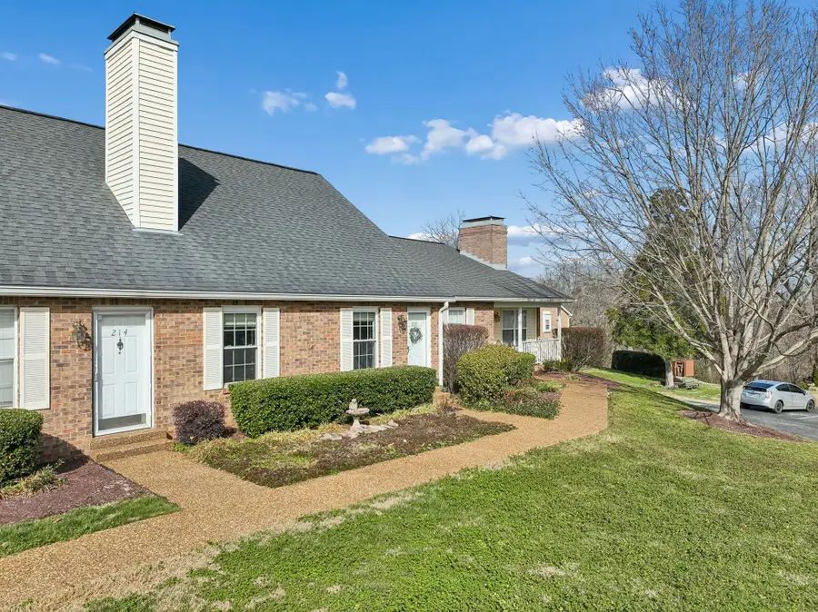 215 Cumberland Trce, Nashville, TN 37214 - #3
