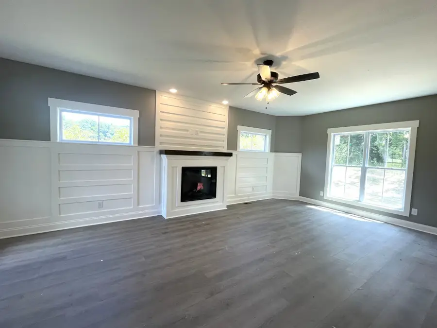 713 Eva Agnes Avenue, Clarksville, TN 37042 - Image #3