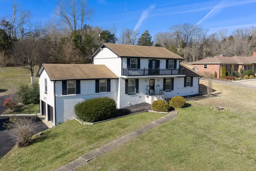 316 Highland Heights Dr, Goodlettsville, TN 37072 - Image #2