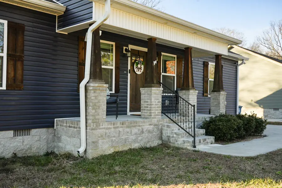 1554 S Spring St, Manchester, TN 37355 - #2