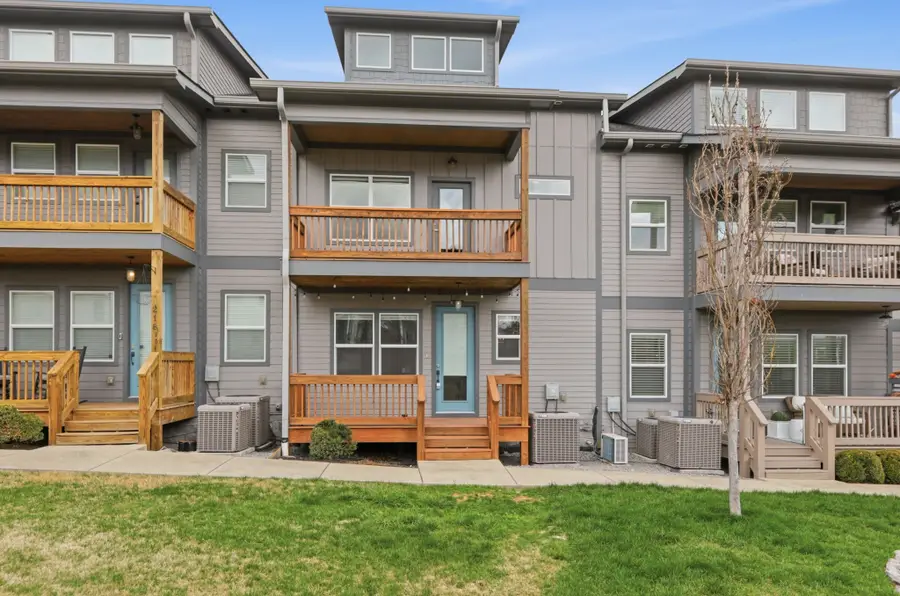 220 Croleywood Ln, Nashville, TN 37209 - #2