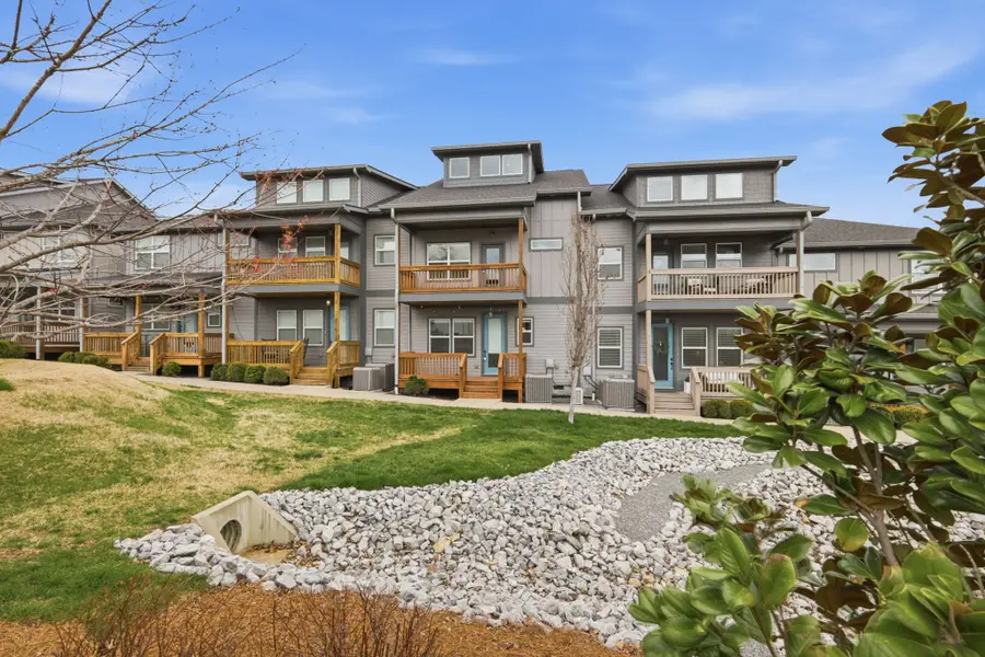 220 Croleywood Ln, Nashville, TN 37209 - #3