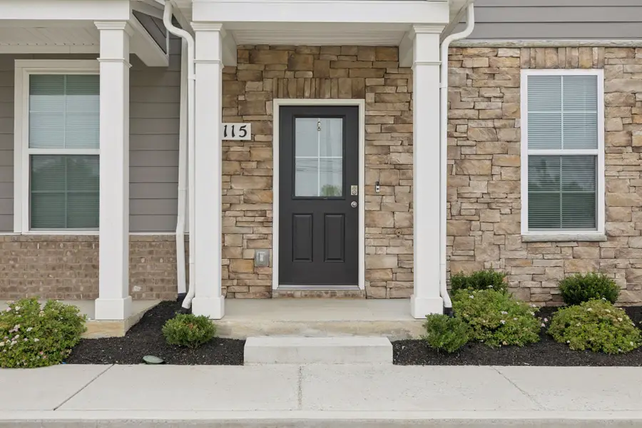 115 Grayson Cir, Chapel Hill, TN 37034 - Image #3