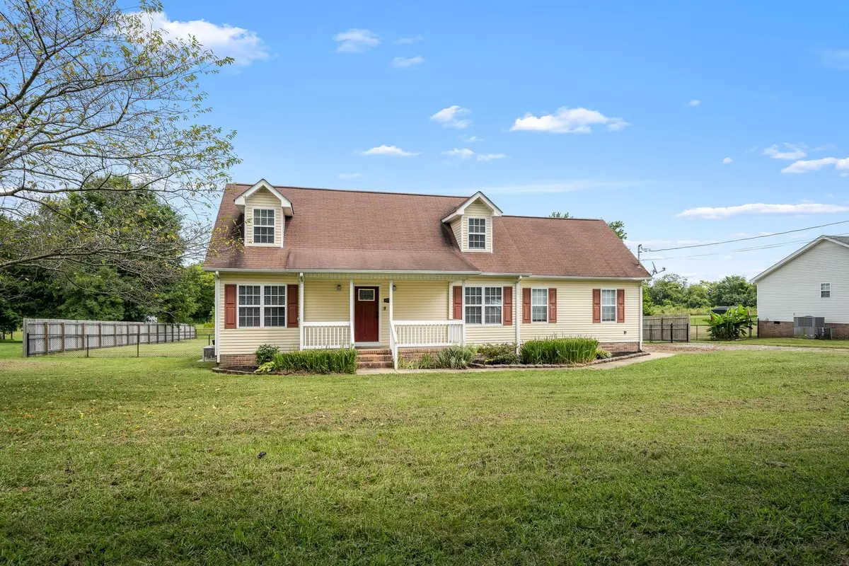 4274 Highway 41a N, Unionville, TN 37180 - #1