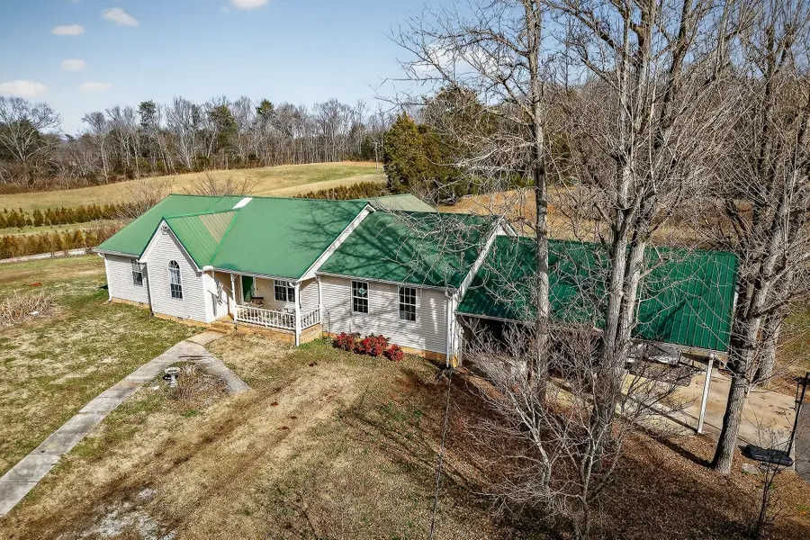 5869 Beersheba Hwy, McMinnville, TN 37110 - #2