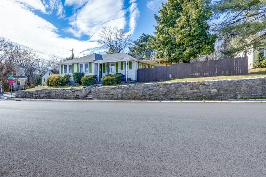 1514 Galloway St, Columbia, TN 38401 - #2