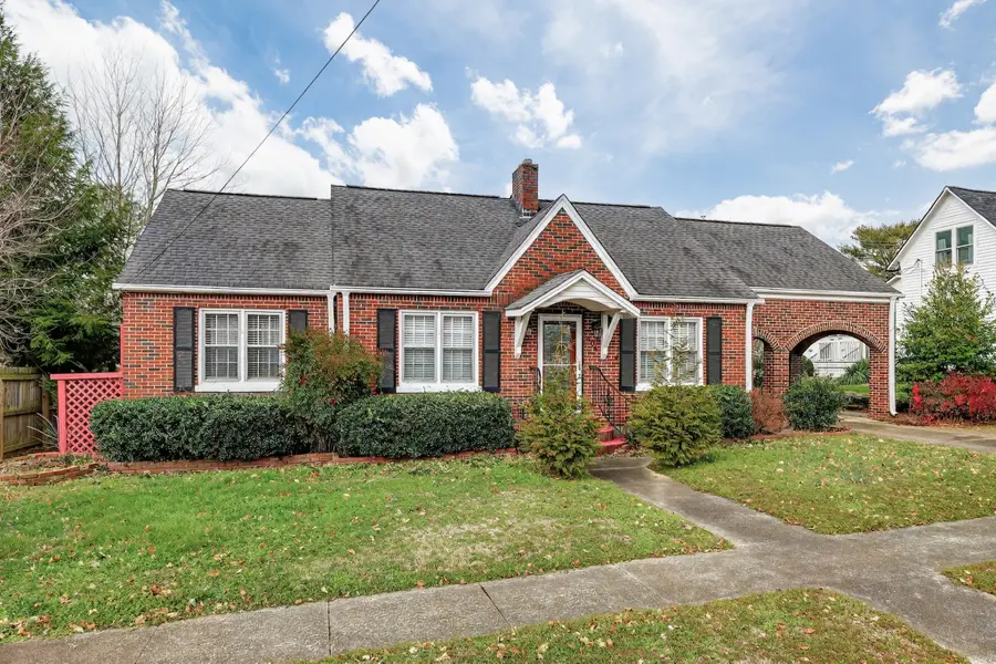 404 2nd Ave, Fayetteville, TN 37334 - Image #3