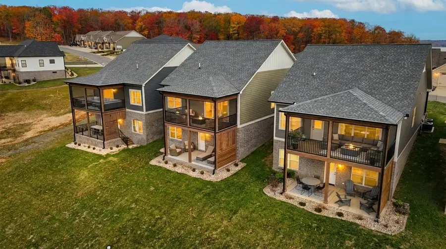 376 Moon Bay Dr, Kuttawa, KY 42055 - #3