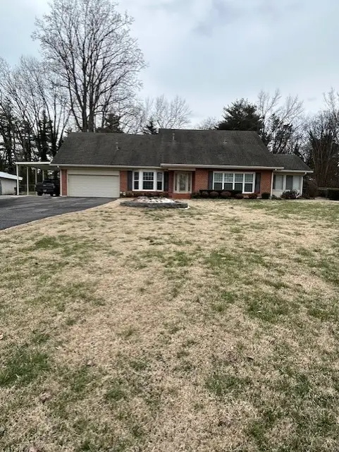 504 Kingree Rd, Shelbyville, TN 37160 - #3