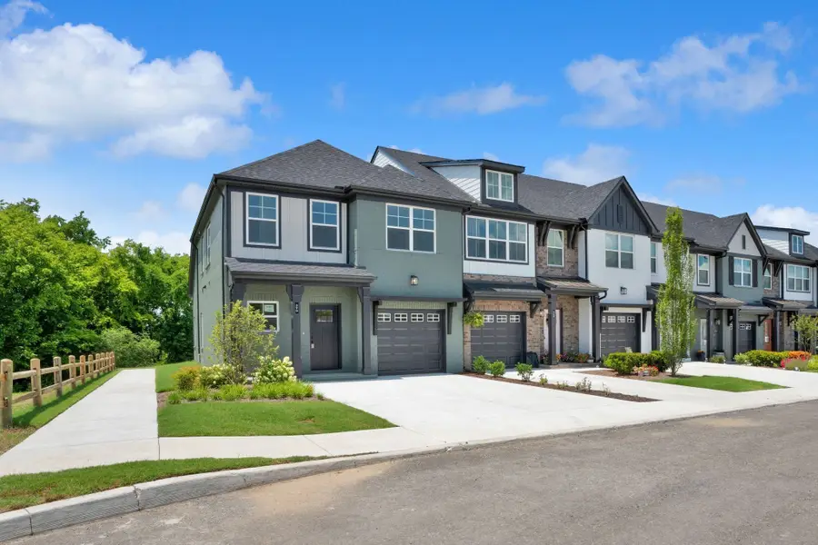 169 Rothwood Pvt Drive, Hendersonville, TN 37075 - #2