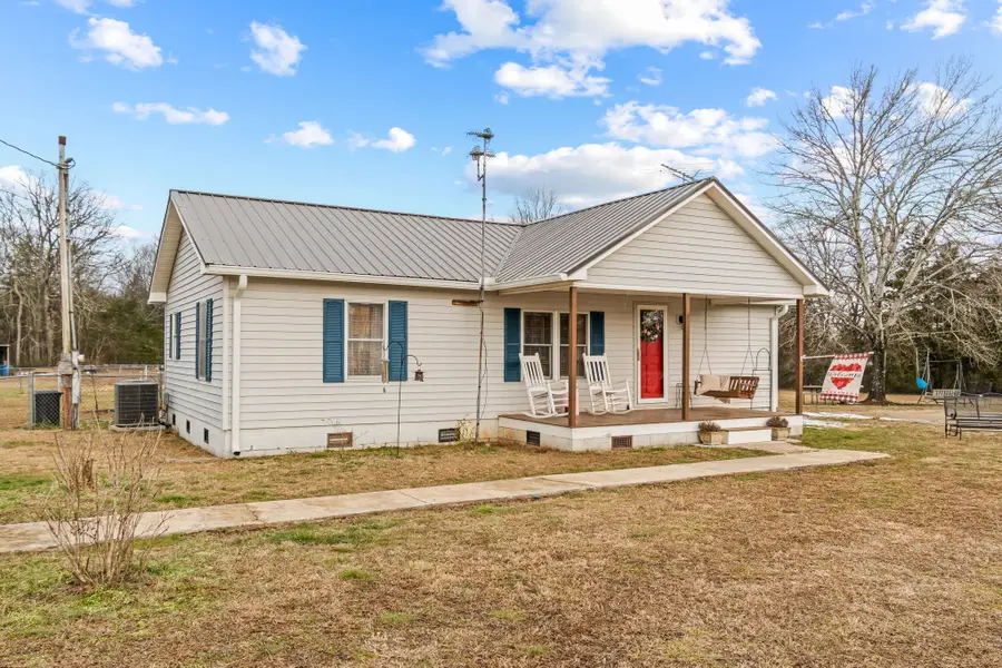 253 Henslee Rd, Shelbyville, TN 37160 - Image #2