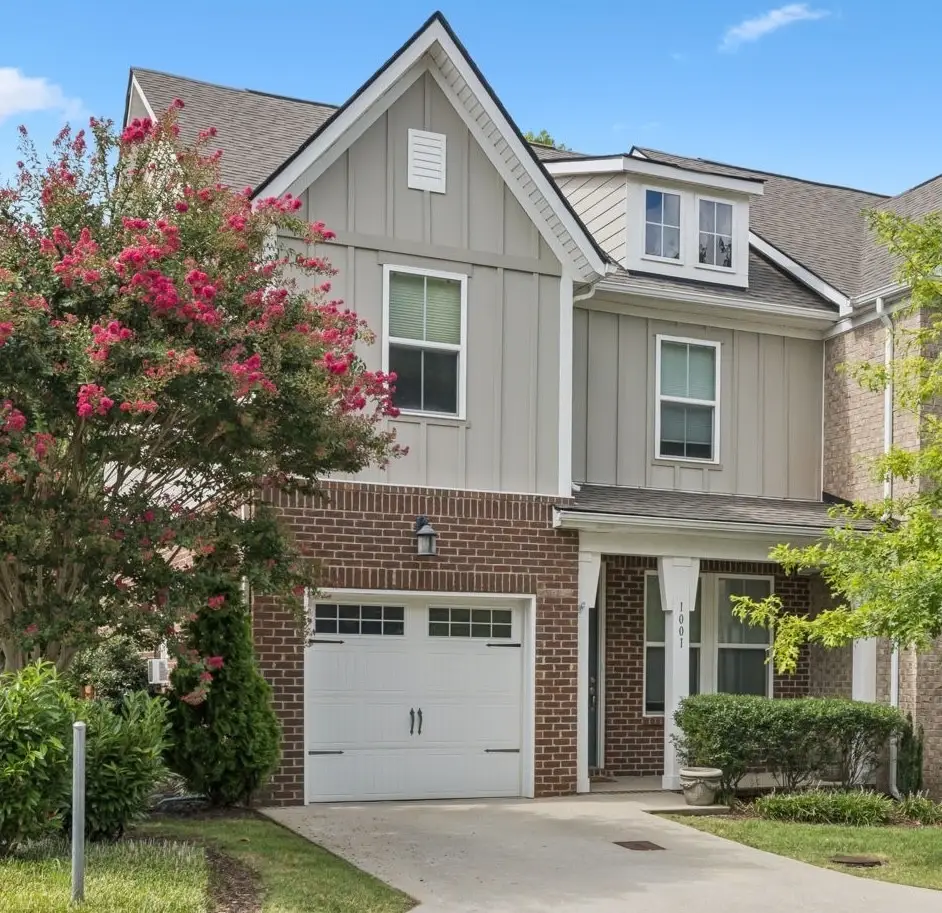 1001 Livingstone Ln, Mount Juliet, TN 37122 - Image #1