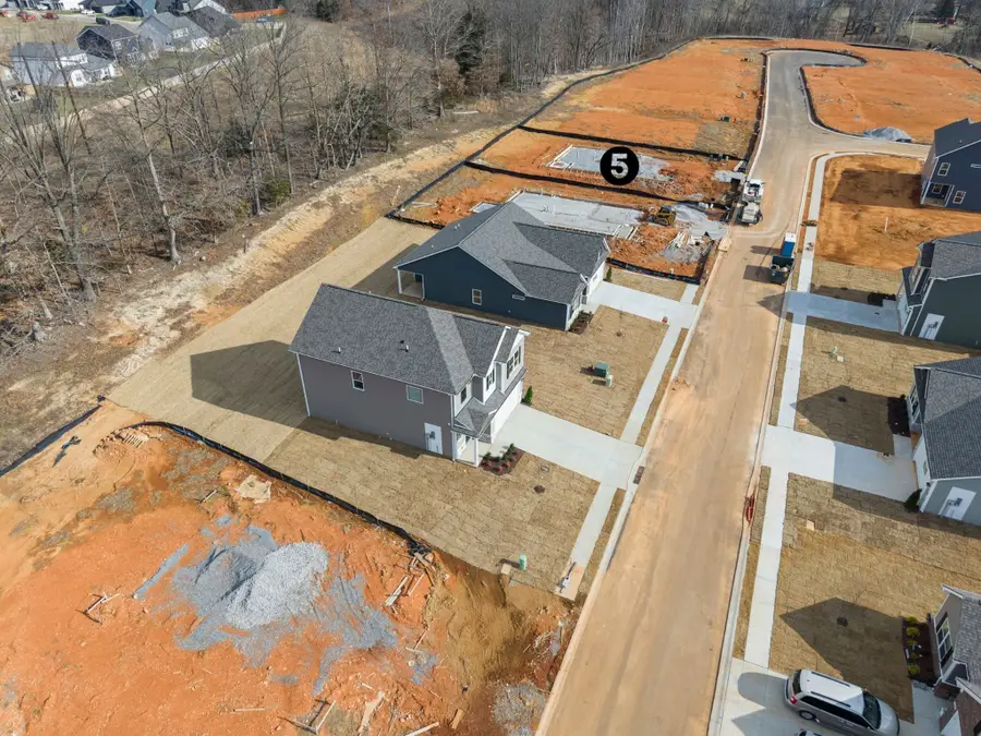 327 Idell Court, Clarksville, TN 37042 - Image #2