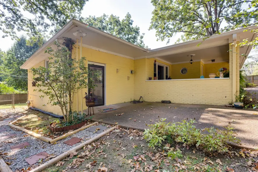 101 W Hills Terrace, Dickson, TN 37055 - #2