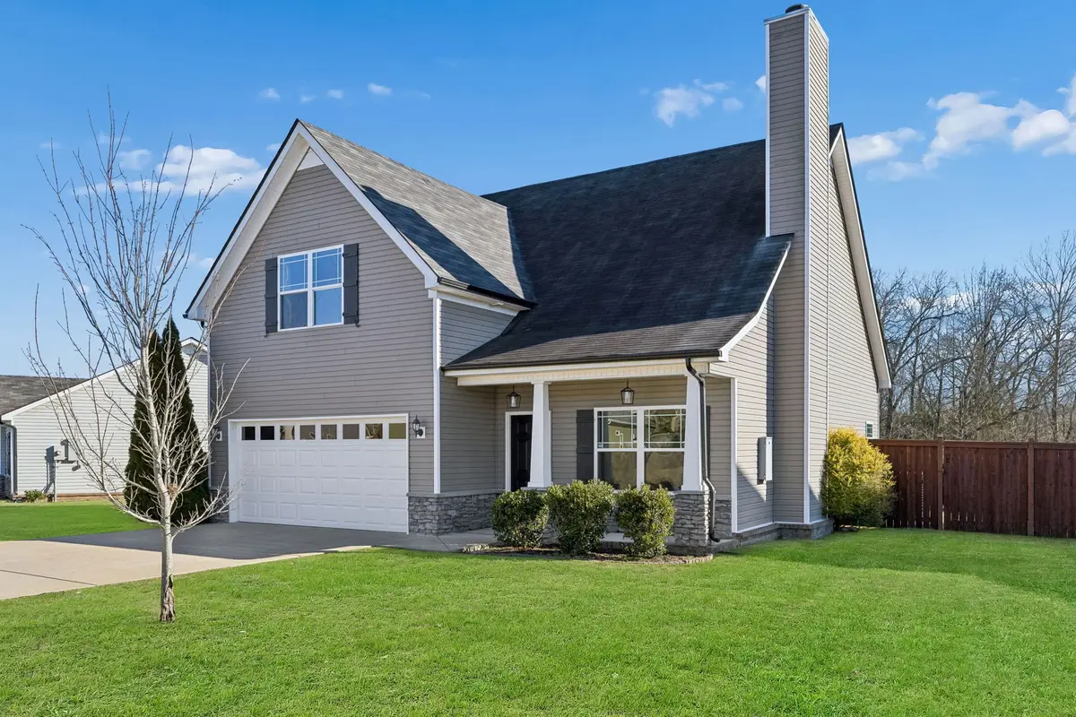 2145 Longhunter Chase Dr, Spring Hill, TN 37174 - Image #1