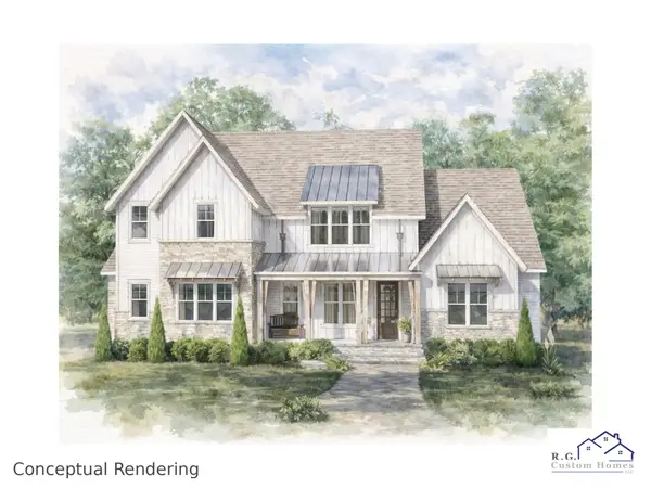 2457 Union Station Dr, Thompsons Station, TN 37179