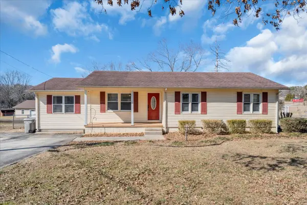 178 Westwood Ct, Estill Springs, TN 37330