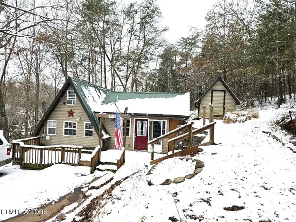 7111 Diamond Branch Rd, Maryville, TN 37801