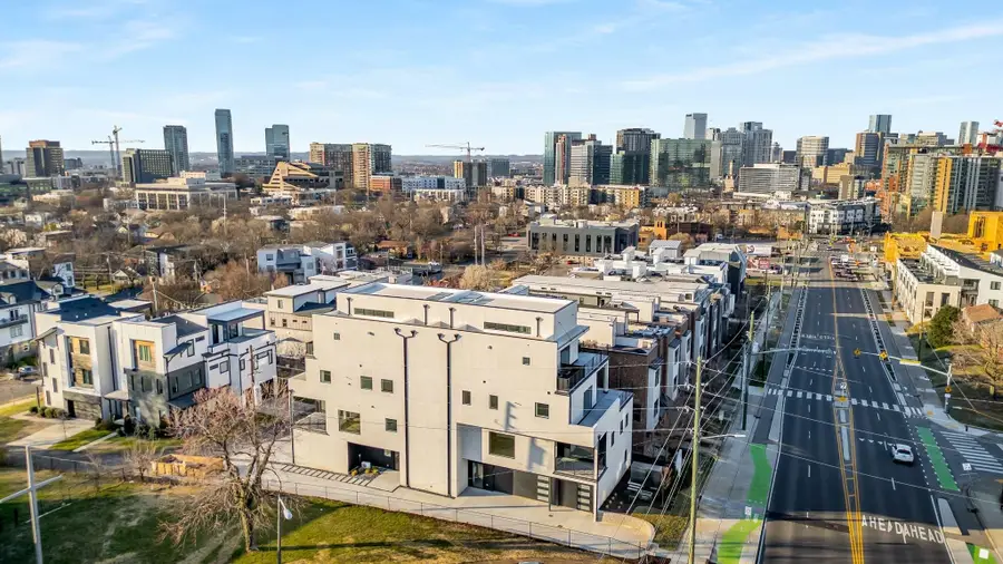 1017 12th Ave S #B, Nashville, TN 37203 - Image #2