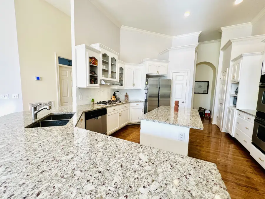 2010 Clintondale Dr, Nashville, TN 37218 - Image #3