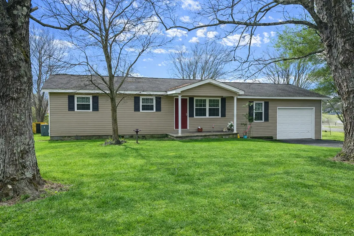 7283 Mcminnville Hwy, Doyle, TN 38559 - #1