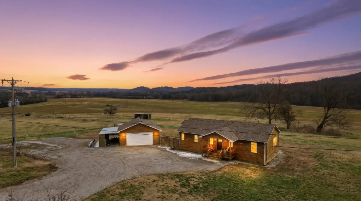 1081 Donahue Rd, Pulaski, TN 38478 - #1