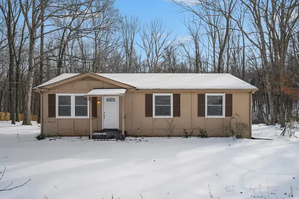 2117 Ferry Rd, Clarksville, TN 37040